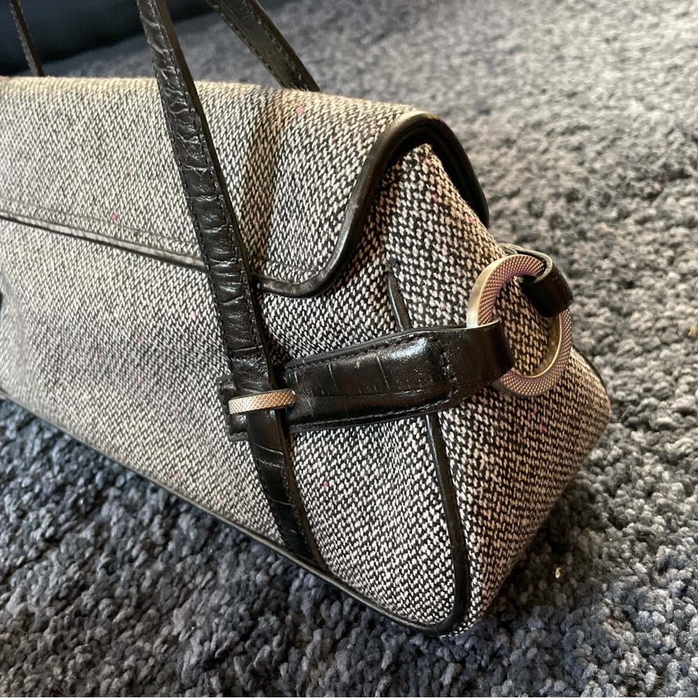 Ann Taylor purse - Picture 2 of 7